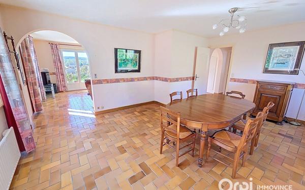 Maison à vendre    5 pièces •  Issoire