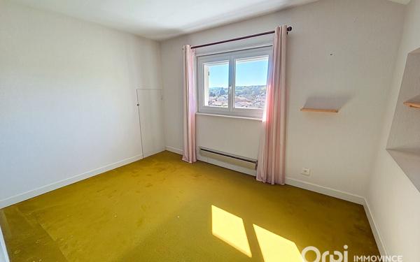 Maison à vendre    5 pièces •  Issoire