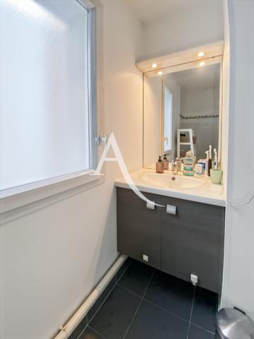 Appartement Bois D Arcy 3 pièce(s) 65.21 m2