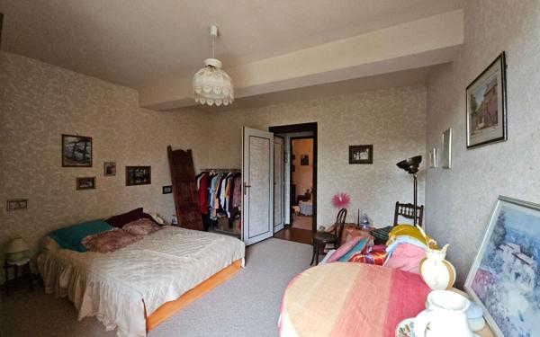 Maison à vendre    5 pièces • 207 m2 La Ricamarie