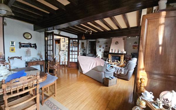 Maison à vendre    5 pièces • 207 m2 La Ricamarie