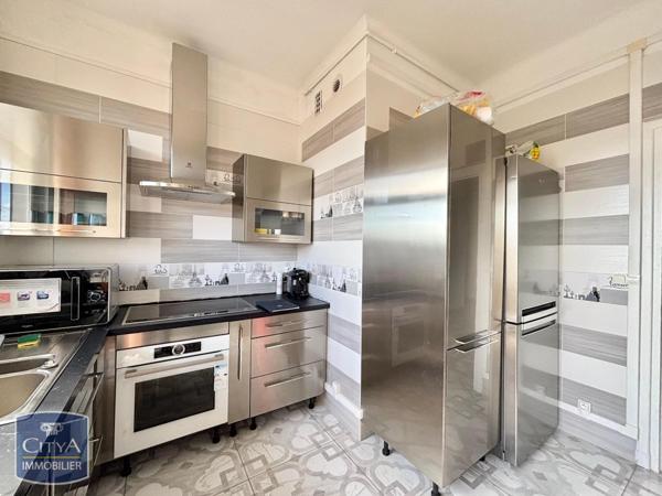 Appartement à louer 4 pièces 104.97m²