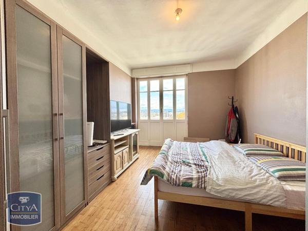 Appartement à louer 4 pièces 104.97m²