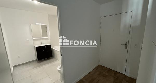 Location Appartement 2 pièces 48.5 m² - Chelles 77500