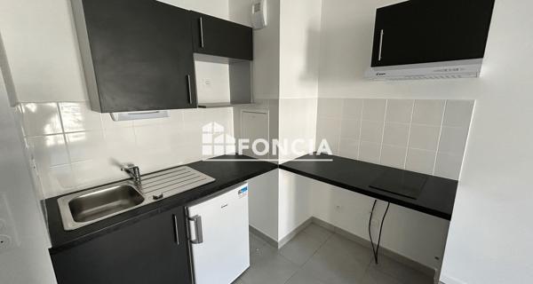 Location Appartement 2 pièces 48.5 m² - Chelles 77500