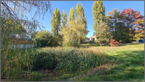 Maison à Bressuire, 79300 - 7 pièces 155m²