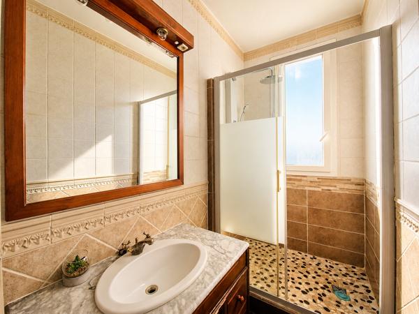 Maison 3 pièces avec jardin et dépendance – Angoulême Saint-Martin Détails des diagnostics énergétiques