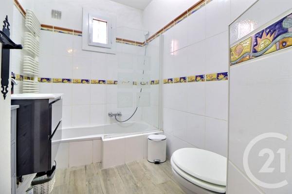 Maison à vendre  5 pièces - 130 m2 ROQUEBRUNE SUR ARGENS - 83