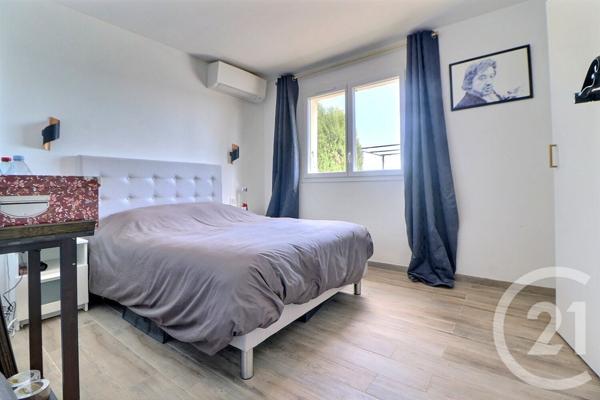 Maison à vendre  5 pièces - 130 m2 ROQUEBRUNE SUR ARGENS - 83