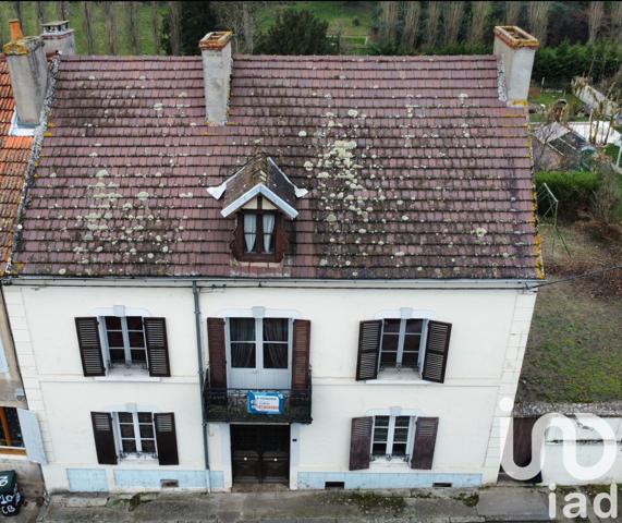 Maison à vendre 6 pièces 137 m² Saint-Gérand-le-Puy