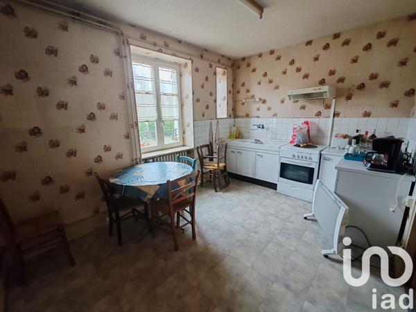 Maison à vendre 6 pièces 137 m² Saint-Gérand-le-Puy