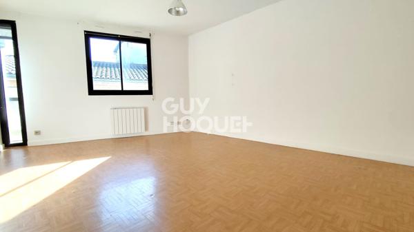 T2 Coup de Coeur en Hypercentre ! Garage & Balcon