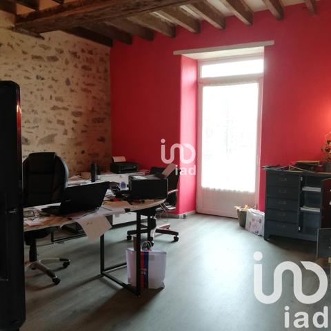 Maison à vendre 10 pièces 370 m² Évron