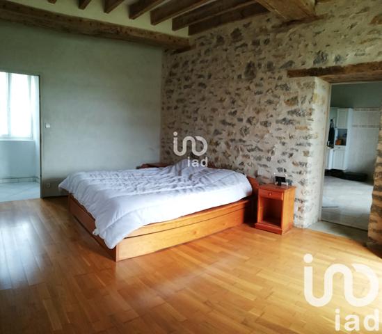 Maison à vendre 10 pièces 370 m² Évron