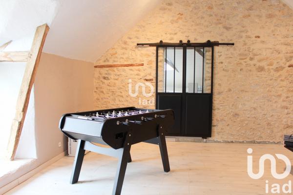 Maison à vendre 10 pièces 370 m² Évron