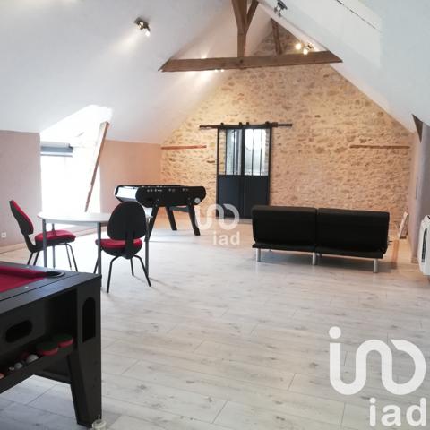 Maison à vendre 10 pièces 370 m² Évron