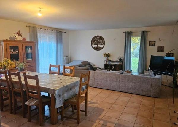 Vente Maison 3 pièces 106 m2 à Revel