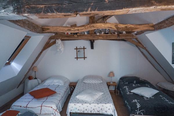 Superbe ensemble immobilier du XIXe siècle situé au coeur de la nature préservée du Périgord vert.