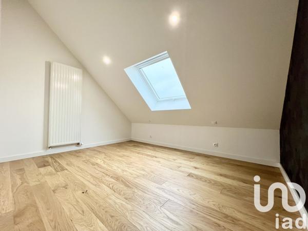 Maison 6 pièces de 128 m² à Saint-Jacques-de-la-Lande (35136)