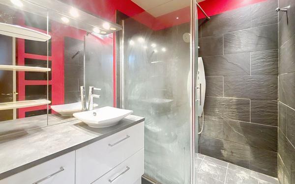 Appartement à vendre    3 pièces • 82,41 m2 Tours