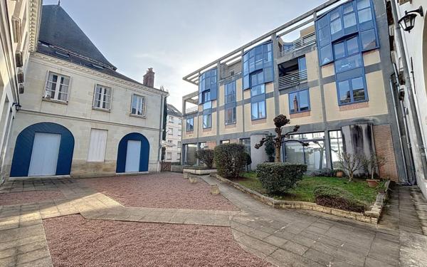 Appartement à vendre    3 pièces • 82,41 m2 Tours