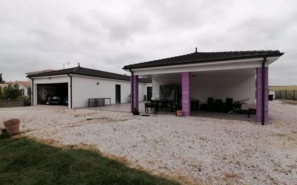 Maison à vendre    4 pièces • 169 m2 Semussac