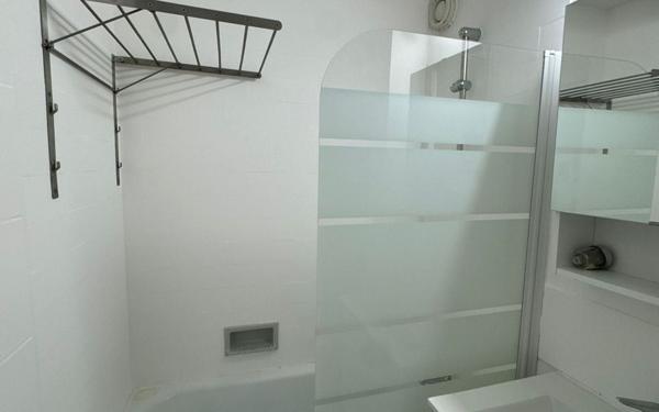 Appartement à louer    1 pièce • 20,54 m2 Paris 15