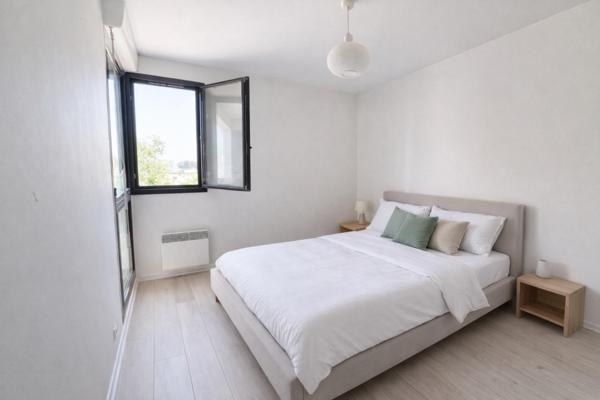 Duplex contemporain avec terrasse et parking – Choisy-le-Roi