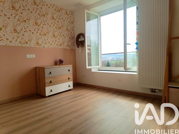 Maison à vendre 5 pièces 90 m² Saint-Genest-Lerpt