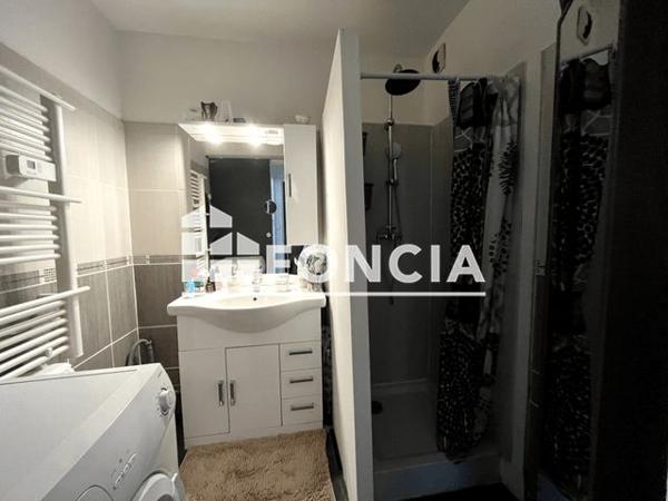 À vendre Appartement 2 pièces 43 m² - Nîmes 30000