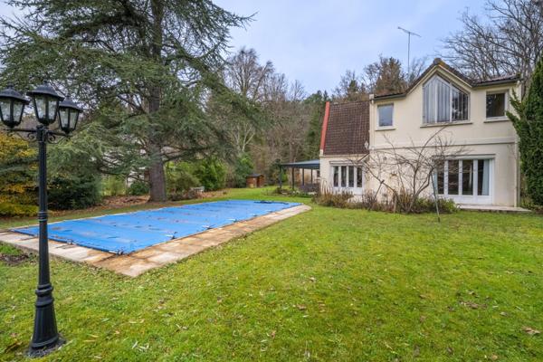 Maison 7 pièces - 236 m² Bien prestige