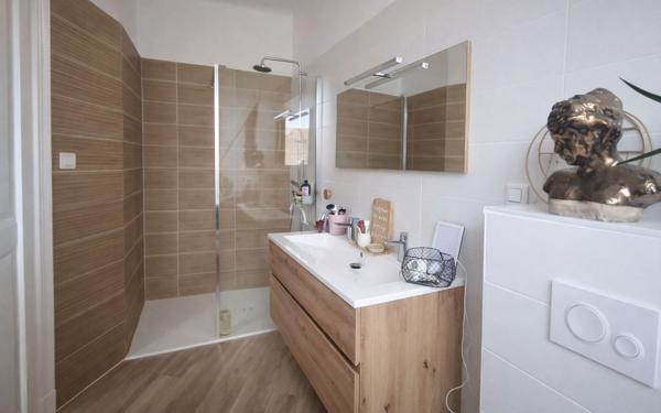 Appartement à vendre    4 pièces • 155 m2 Bourg-en-Bresse