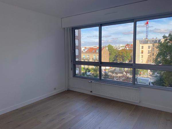 Magnifique 5 pièces Loyer 2 240 €/mois charges comprises **  - Référence  563CC