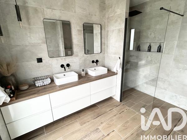 Maison à vendre 9 pièces 187 m² Romorantin-Lanthenay