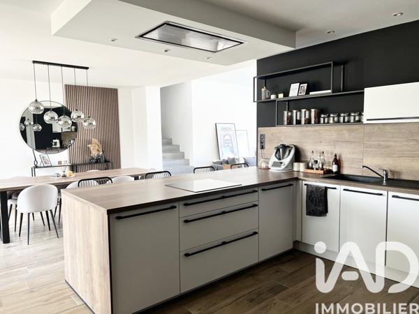 Maison à vendre 9 pièces 187 m² Romorantin-Lanthenay