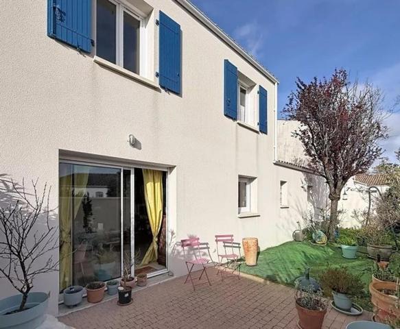 MAISON FAMILIALE 4 chambres Centre Marsilly
