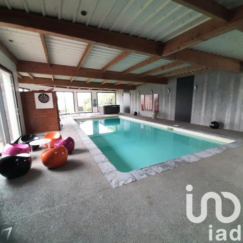 Maison à vendre 8 pièces 182 m² Carhaix-Plouguer