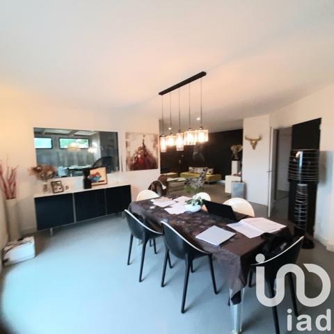 Maison à vendre 8 pièces 182 m² Carhaix-Plouguer