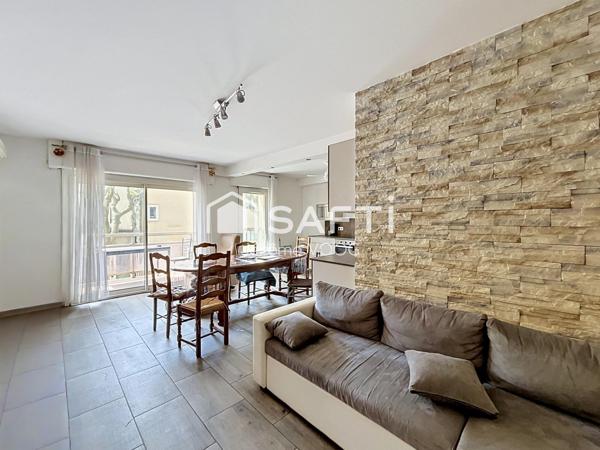 MANOSQUE – SUPERBE APPARTEMENT DE 95 m² , 3 CHAMBRES,  EN PLEIN CŒUR DE VILLE