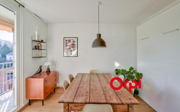 Appartement à vendre    4 pièces • 83,45 m2 Oullins