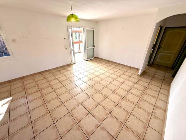 Villa T3 de plain-pied 4 faces sur parcelle 426 m² Espira-de-l’Agly