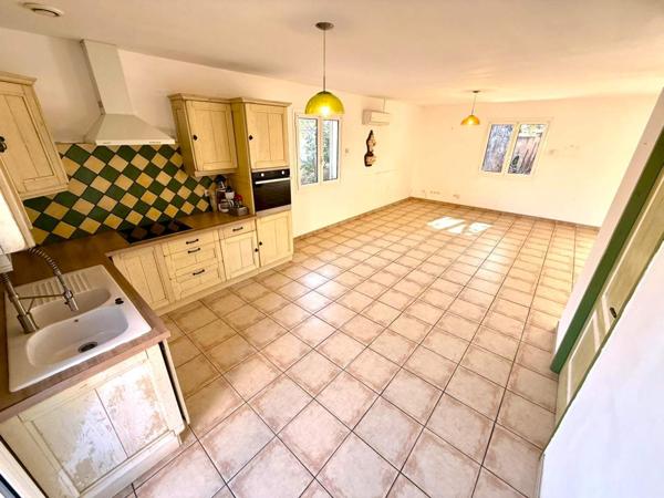 Villa T3 de plain-pied 4 faces sur parcelle 426 m² Espira-de-l’Agly