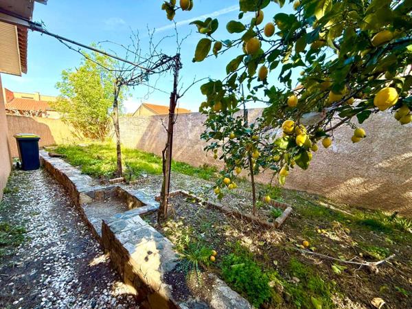 Villa T3 de plain-pied 4 faces sur parcelle 426 m² Espira-de-l’Agly