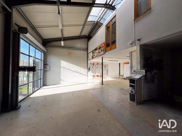 Atelier à vendre 310 m² Bâlines