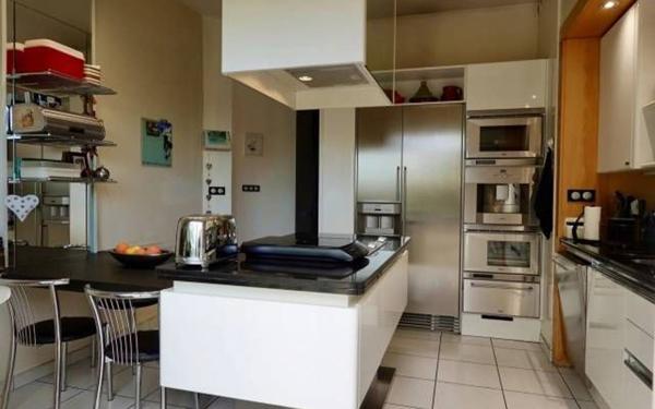 Maison à vendre    6 pièces • 195 m2 Toulouse