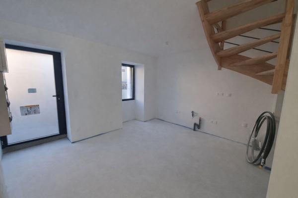 Maison de ville au DOUET