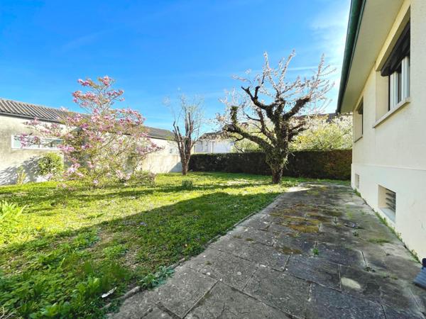 Maison de caractère des années 30 à rénover