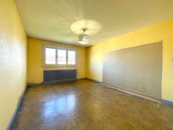 Maison de caractère des années 30 à rénover