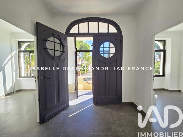 Appartement à vendre 4 pièces 78 m² Saint-Cyr-sur-Mer