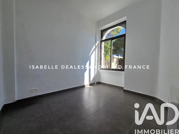 Appartement à vendre 4 pièces 78 m² Saint-Cyr-sur-Mer